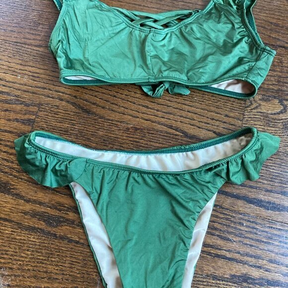 Green Bikini set size approx M/L - Picture 2 of 3
